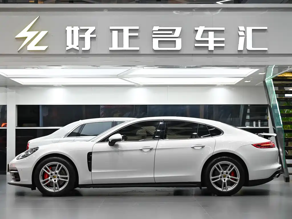 Panamera 2019 Panamera 2.9T купить на сайте DeffCars