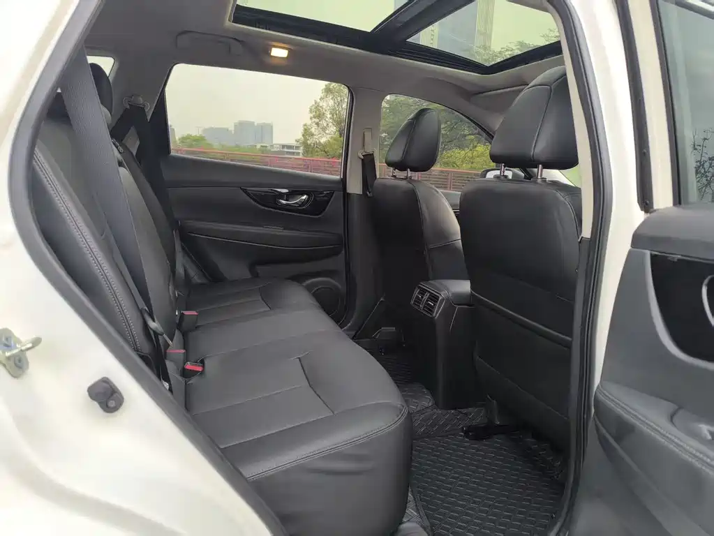 X-Trail 2023 Classic 2.0L 2WD Intelligent Link Premium Edition купить на сайте DeffCars