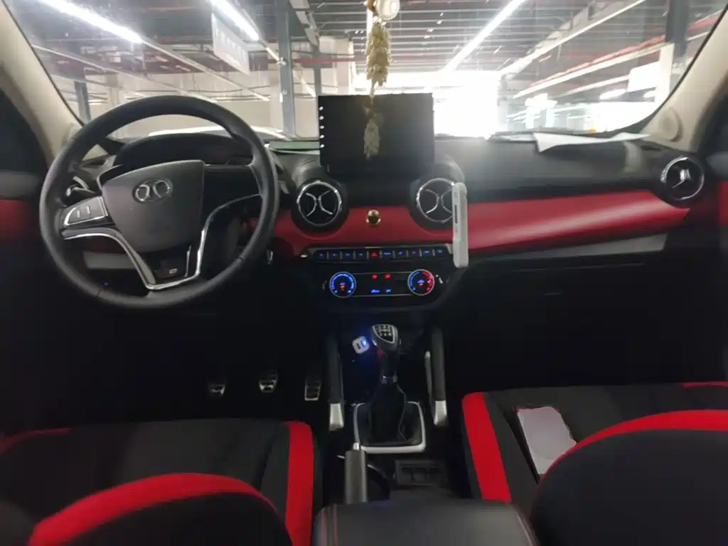 Saab X35 2016 1.5L Manual Elite Edition купить на сайте DeffCars