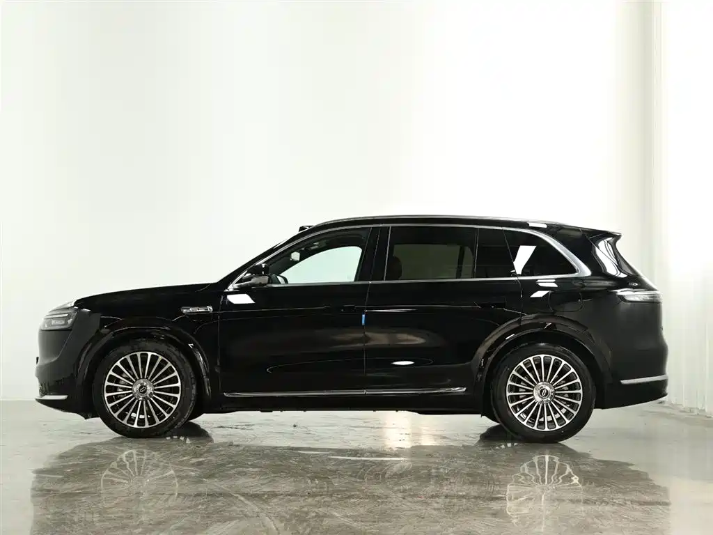 Wenjie M7 2026 extended range Max four-wheel drive version 5 seats купить на сайте DeffCars