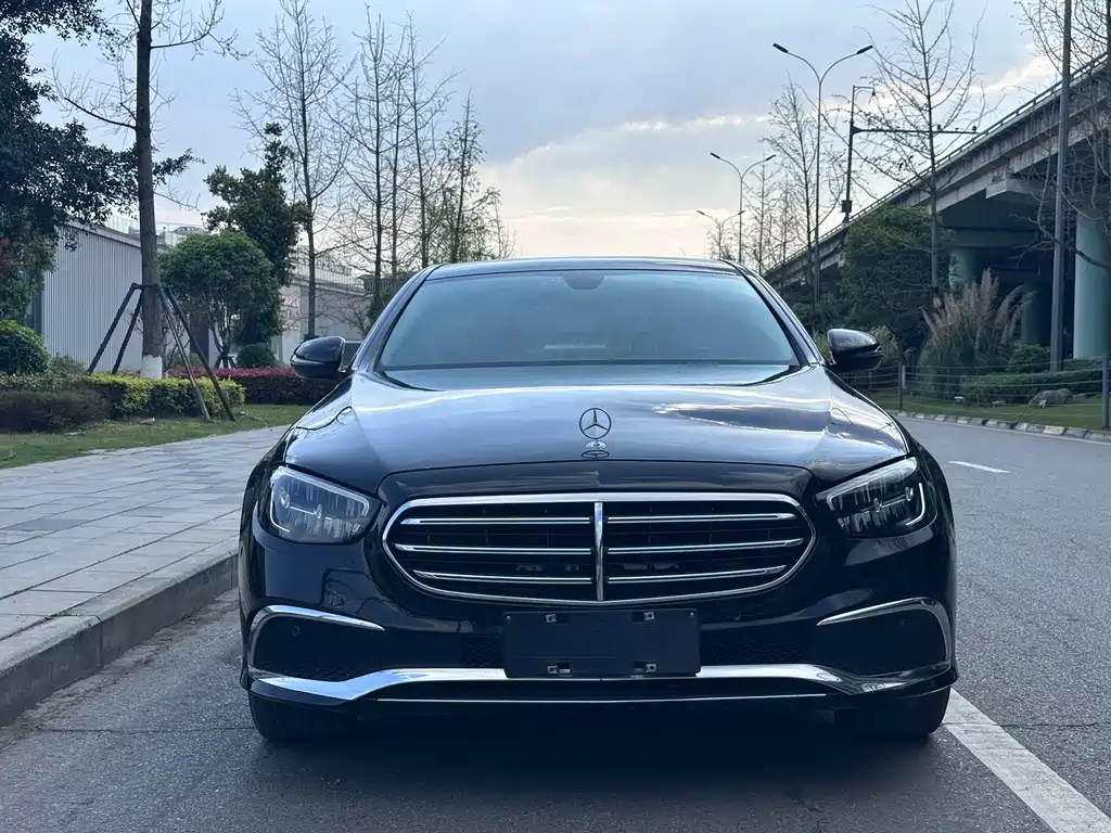 Mercedes-Benz E-Class 2022 E 260 L купить на сайте DeffCars