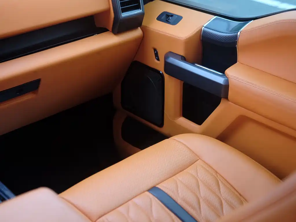 Chariot 2018 3.5T 4 seats купить на сайте DeffCars