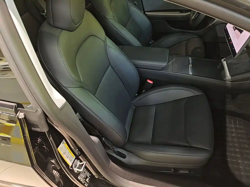 Model 3 2025 rear-wheel drive version купить на сайте DeffCars