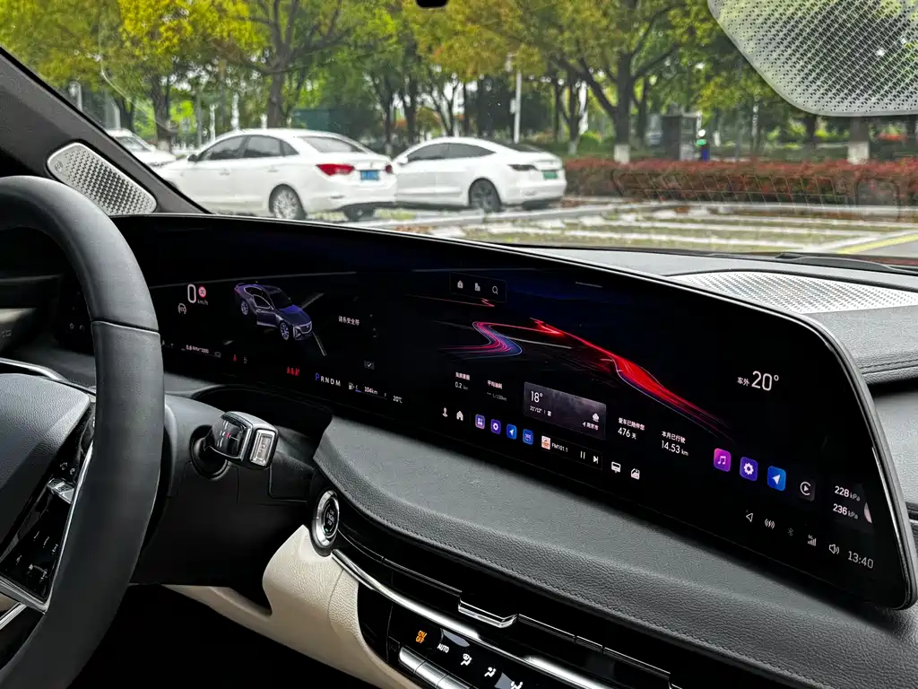 Cadillac CT6 2023 28T luxury model купить на сайте DeffCars