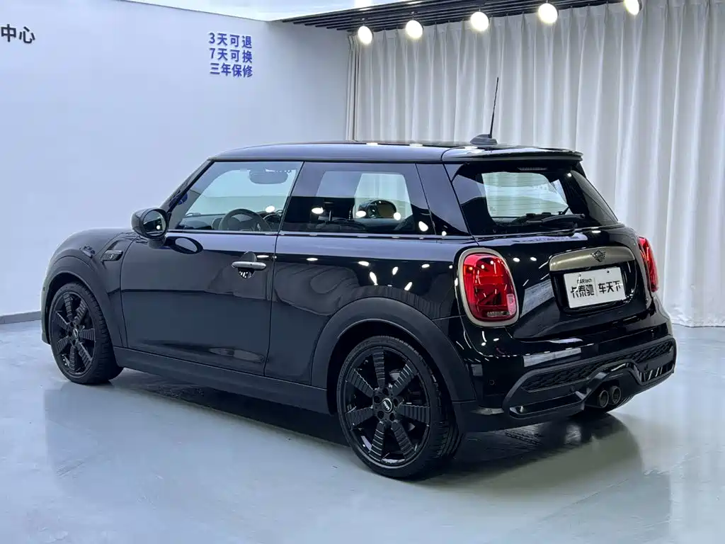 Mini 2023 2.0T COOPER S King’s Cross Special Edition купить на сайте DeffCars
