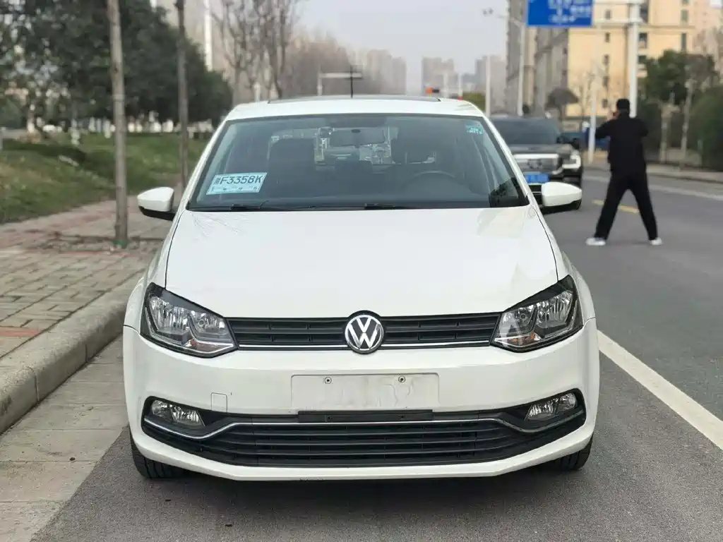 Polo 2018 1.5L automatic safety model купить на сайте DeffCars