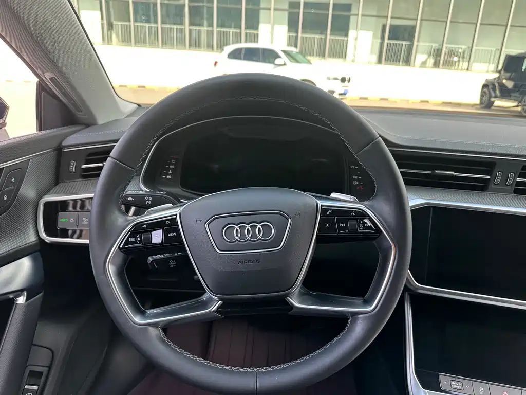 Audi A7L 2024 45 TFSI quattro luxury model купить на сайте DeffCars