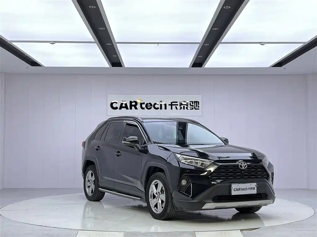 RAV4 Rongfang 2022 2.0L CVT two-wheel drive fashion version купить на сайте DeffCars
