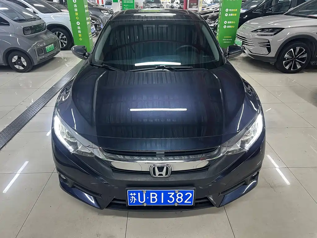 Civic 2016 220TURBO CVT Deluxe Edition купить на сайте DeffCars