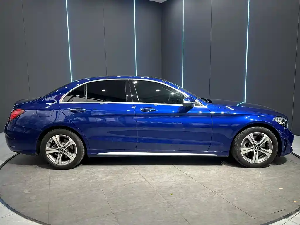 Mercedes-Benz C-Class 2019 C 260 L Sports Edition купить на сайте DeffCars