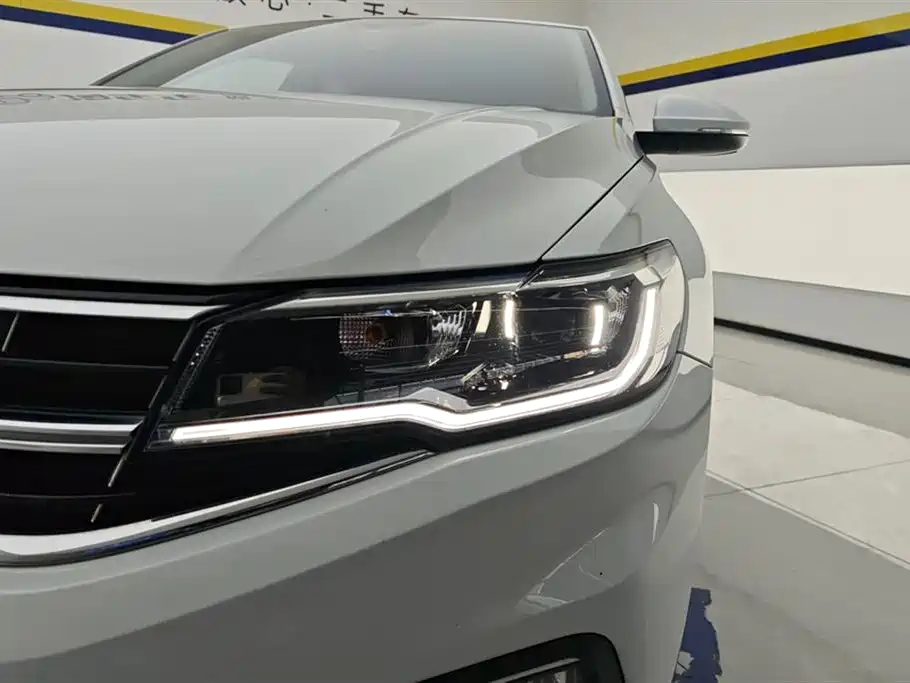 Bora 2021 200TSI DSG Elite Intelligent Edition купить на сайте DeffCars