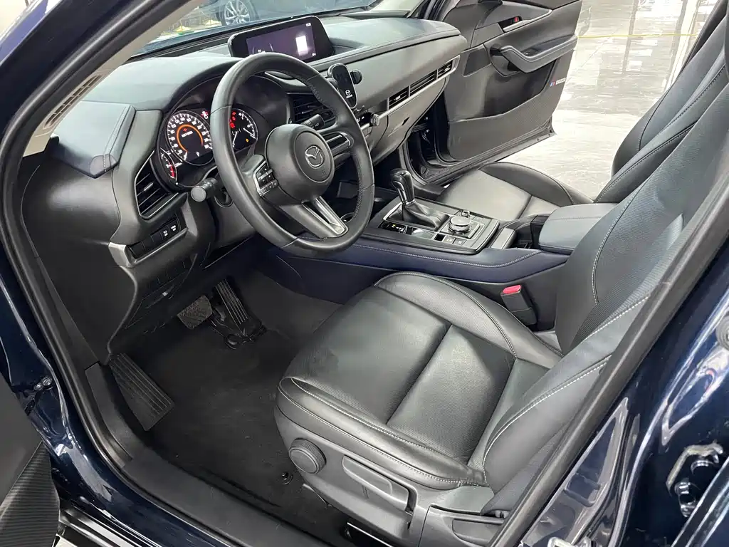 Mazda CX-30 2021 2.0L automatic quality model купить на сайте DeffCars