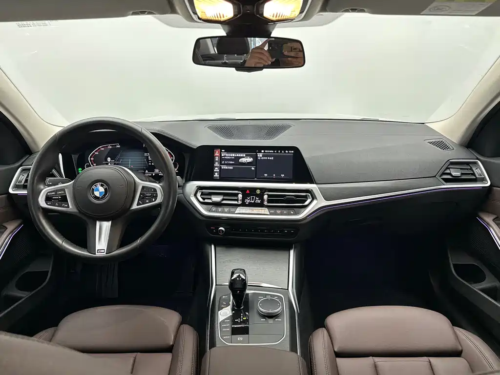 BMW 3 Series 2021 325i M Sports Package купить на сайте DeffCars
