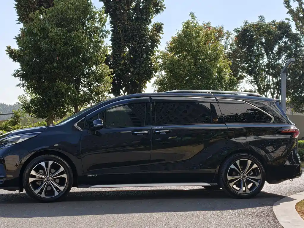 Grevia 2023 2.5L Hybrid Monarch VIP Edition купить на сайте DeffCars