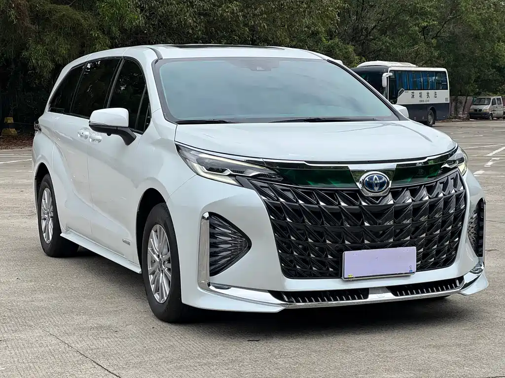 SIENNA 2021 2.5L Hybrid Comfort Edition купить на сайте DeffCars
