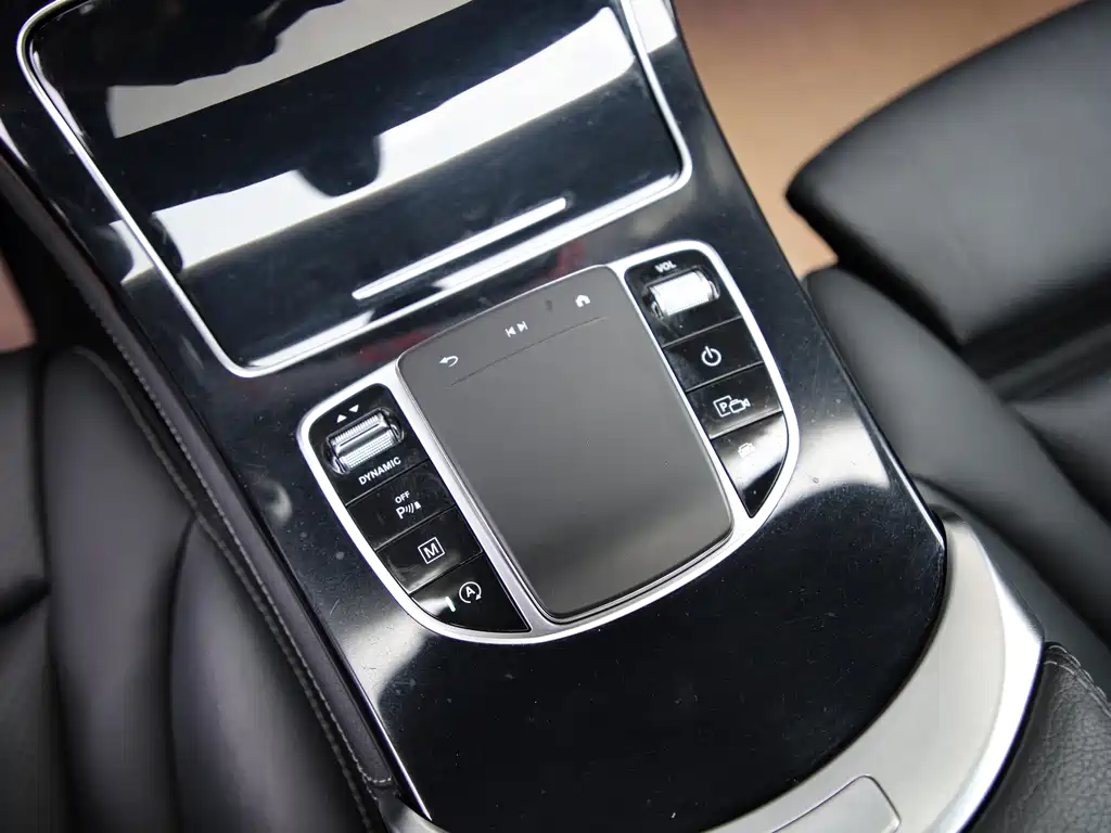 Mercedes-Benz GLC Coupe 2020 GLC 260 4MATIC Coupe SUV купить на сайте DeffCars