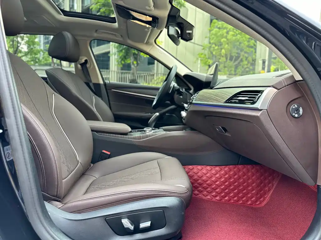 BMW 5 Series 2022 facelift 2 530Li leading model luxury package купить на сайте DeffCars