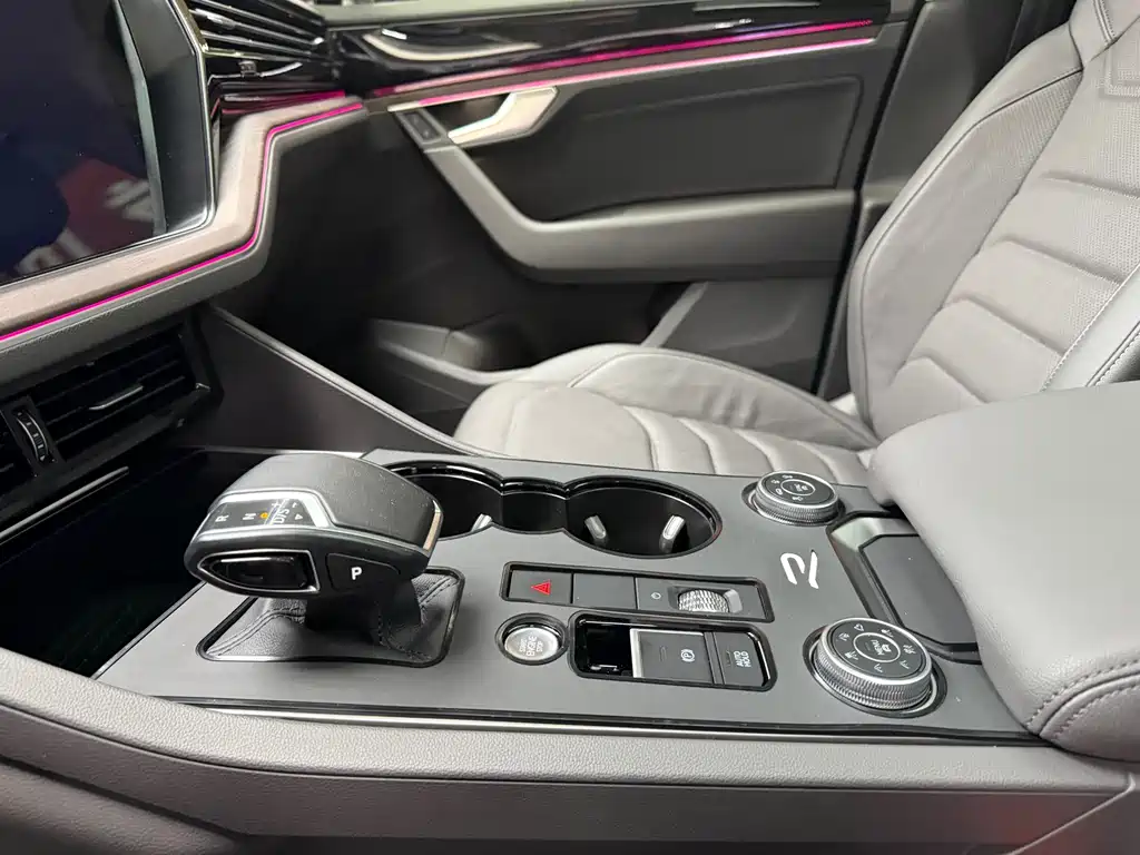 Touareg 2023 2.0TSI Ruishang Edition купить на сайте DeffCars