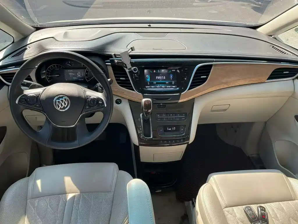 Buick GL8 2018 ES 28T Comfort Type National VI купить на сайте DeffCars