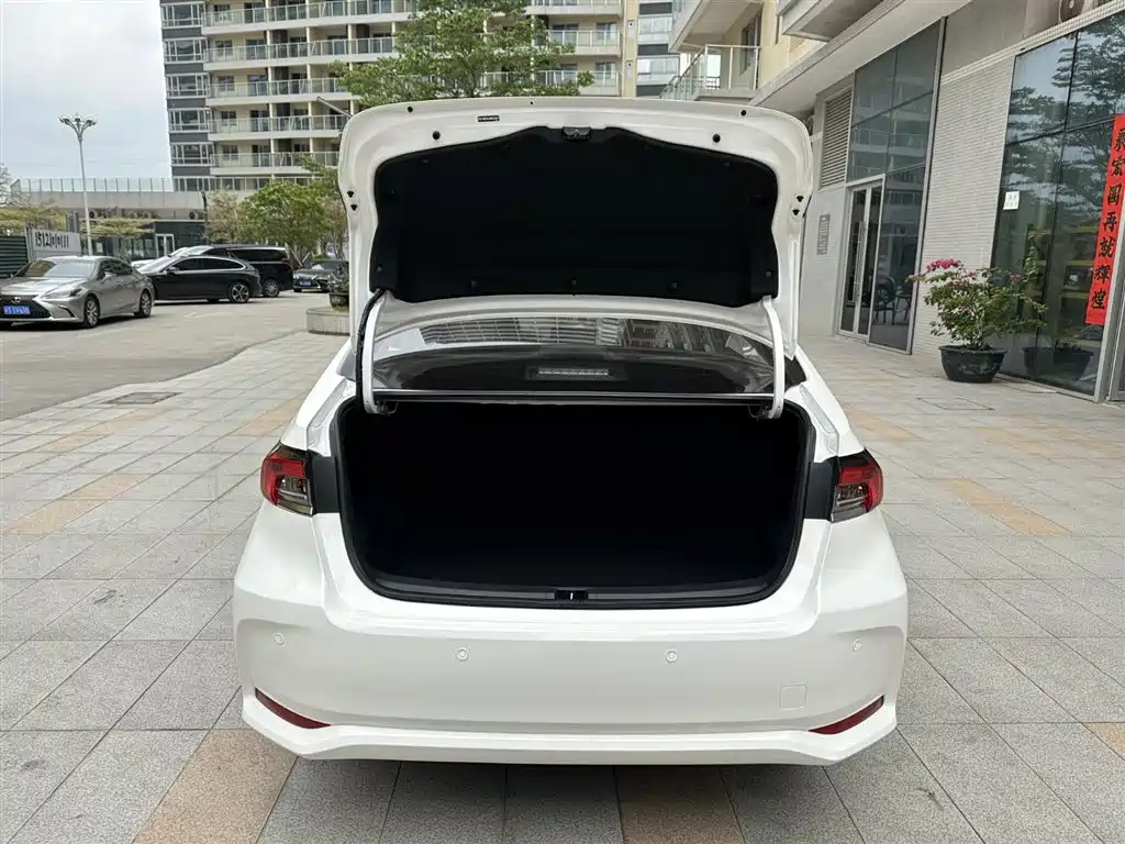 Corolla 2021 1.2T S-CVT Elite PLUS Edition купить на сайте DeffCars
