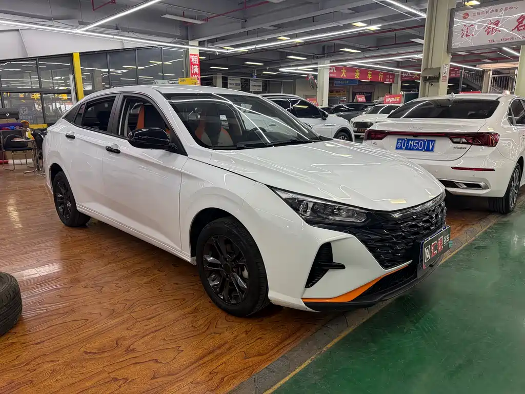 Yixuan 2023 1.5L automatic Honor Edition купить на сайте DeffCars