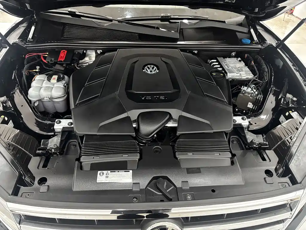 Touareg 2019 3.0TSI Ruifeng Edition National V купить на сайте DeffCars