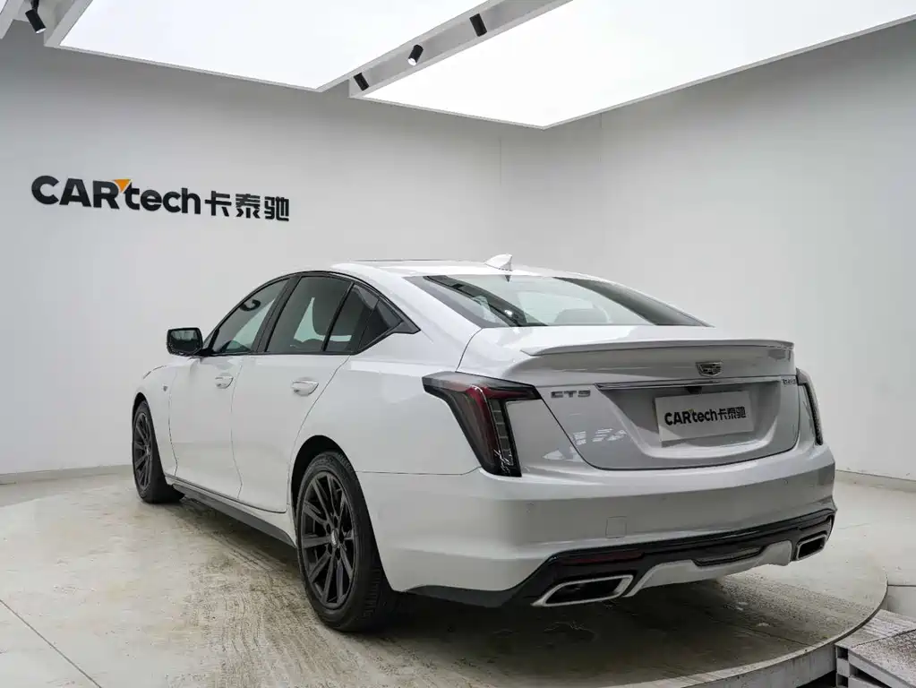 Cadillac CT5 2023 28T Premium Model купить на сайте DeffCars