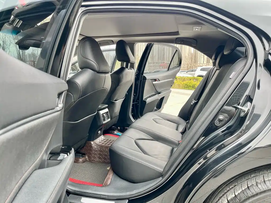 Camry 2019 2.5G Deluxe Edition National V купить на сайте DeffCars