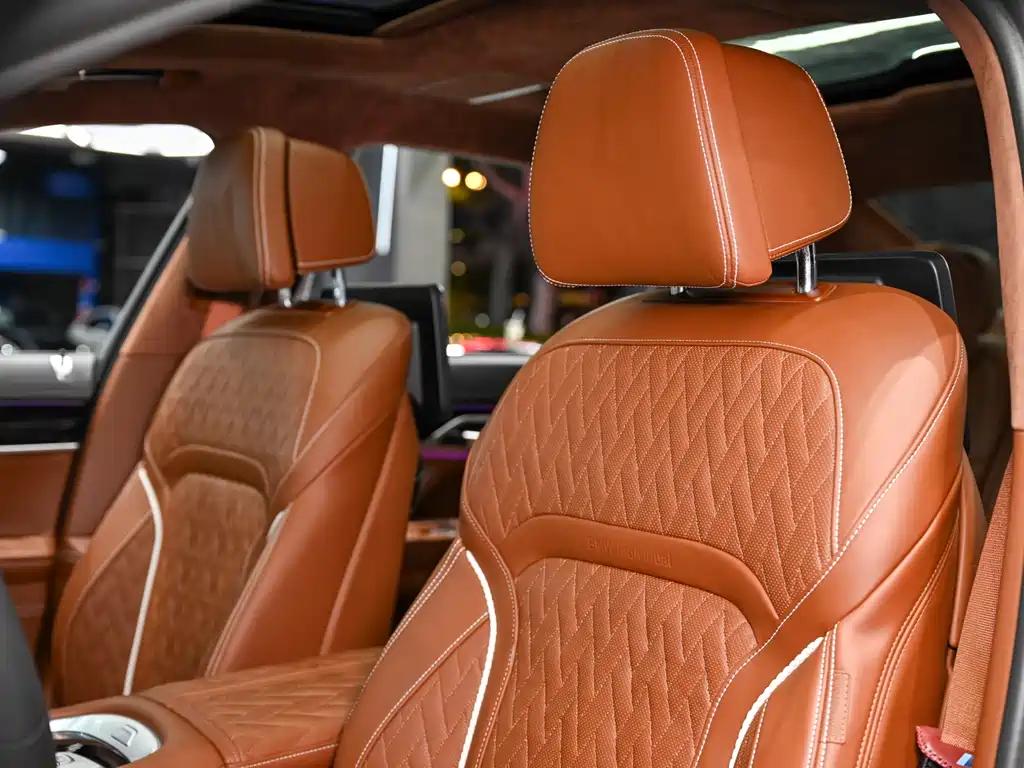 BMW 7 Series 2021 740Li xDrive Executive Luxury Package купить на сайте DeffCars