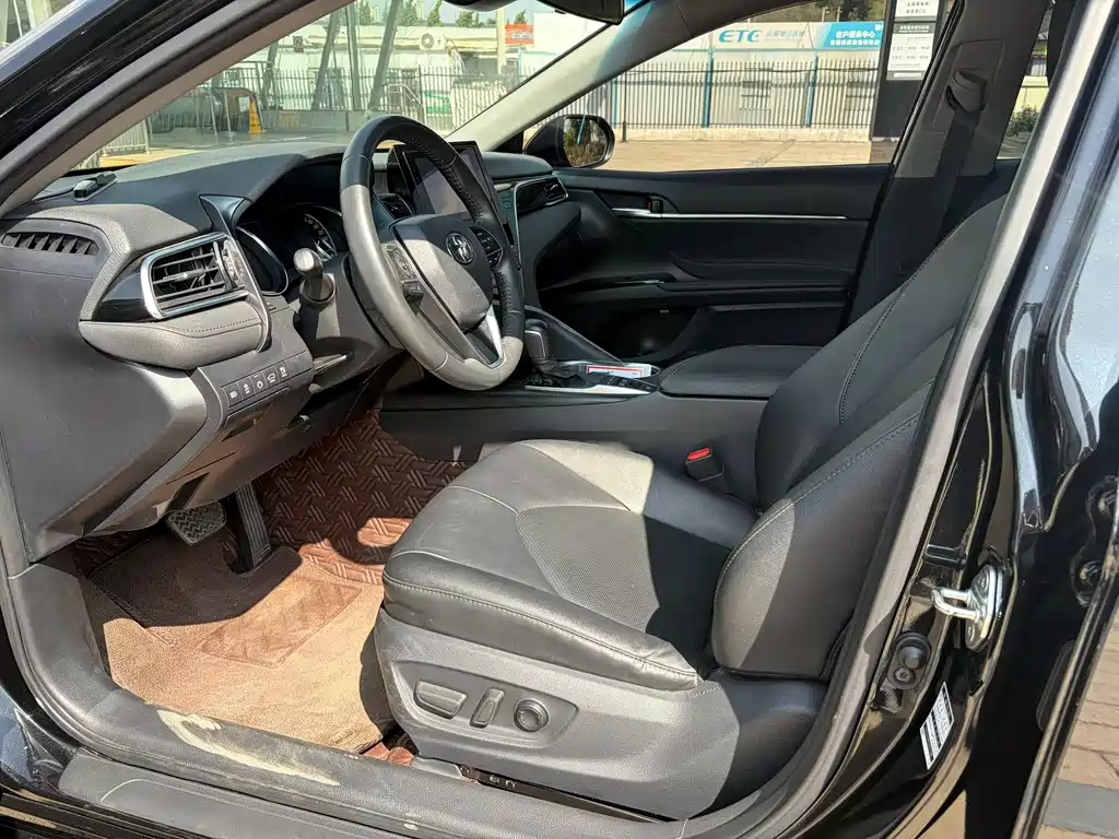 Camry 2021 Dual Engine 2.5HGVP Leading Edition купить на сайте DeffCars