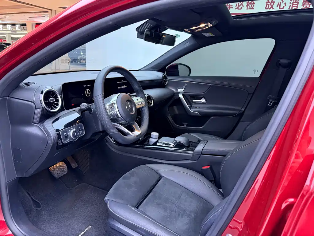 Mercedes-Benz A-Class 2019 A 200 L Sports Sedan купить на сайте DeffCars