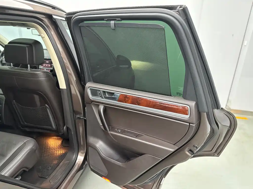 Touareg 2011 3.0TSI high configuration купить на сайте DeffCars