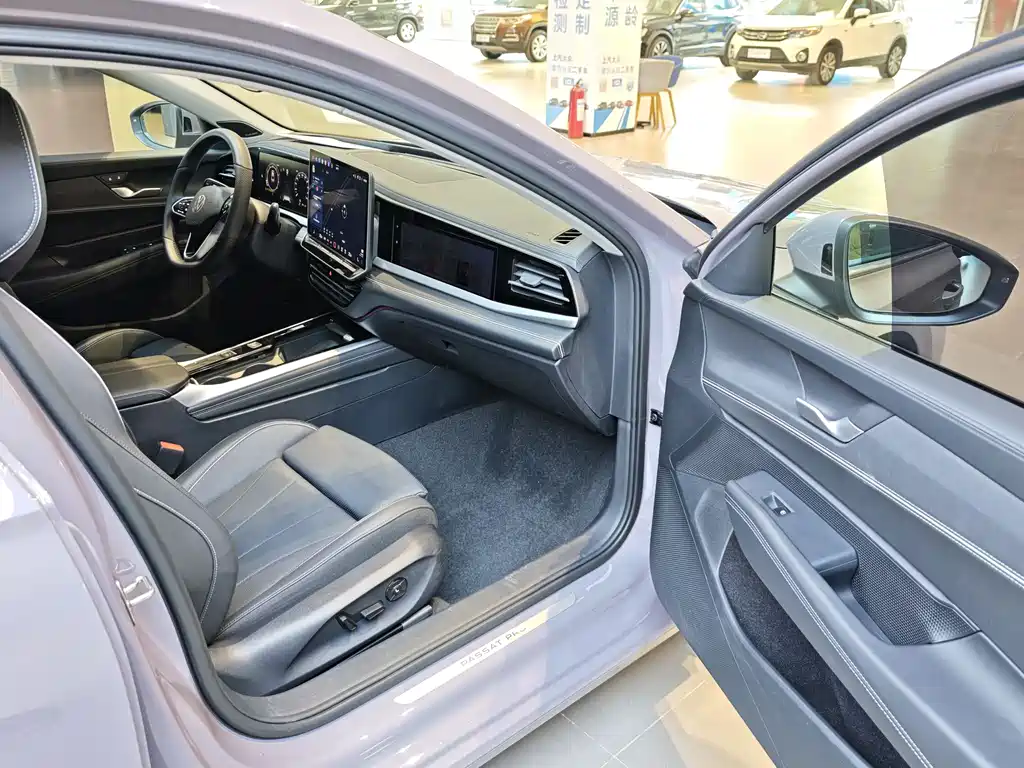 Passat 2025 Pro 380TSI Dragon Edition купить на сайте DeffCars