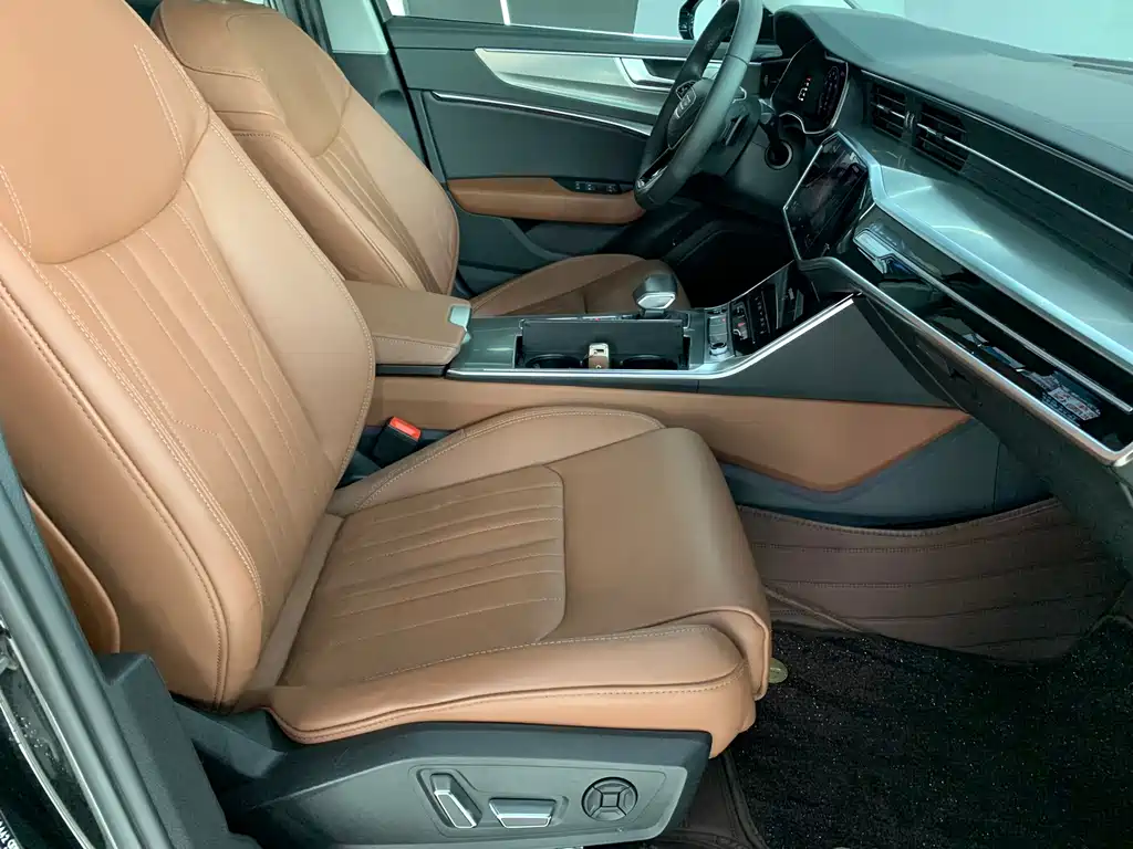 Audi A6L 2023 facelift 45 TFSI premium model купить на сайте DeffCars