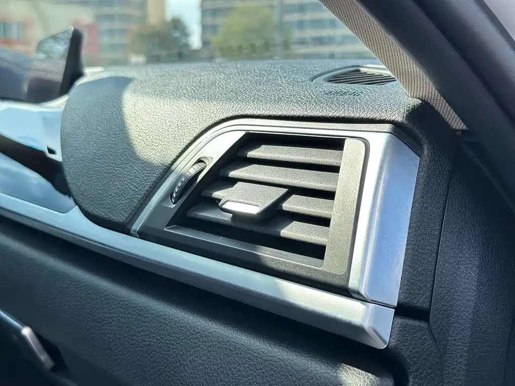 BMW 3 Series 2019 320Li Fashion Model купить на сайте DeffCars