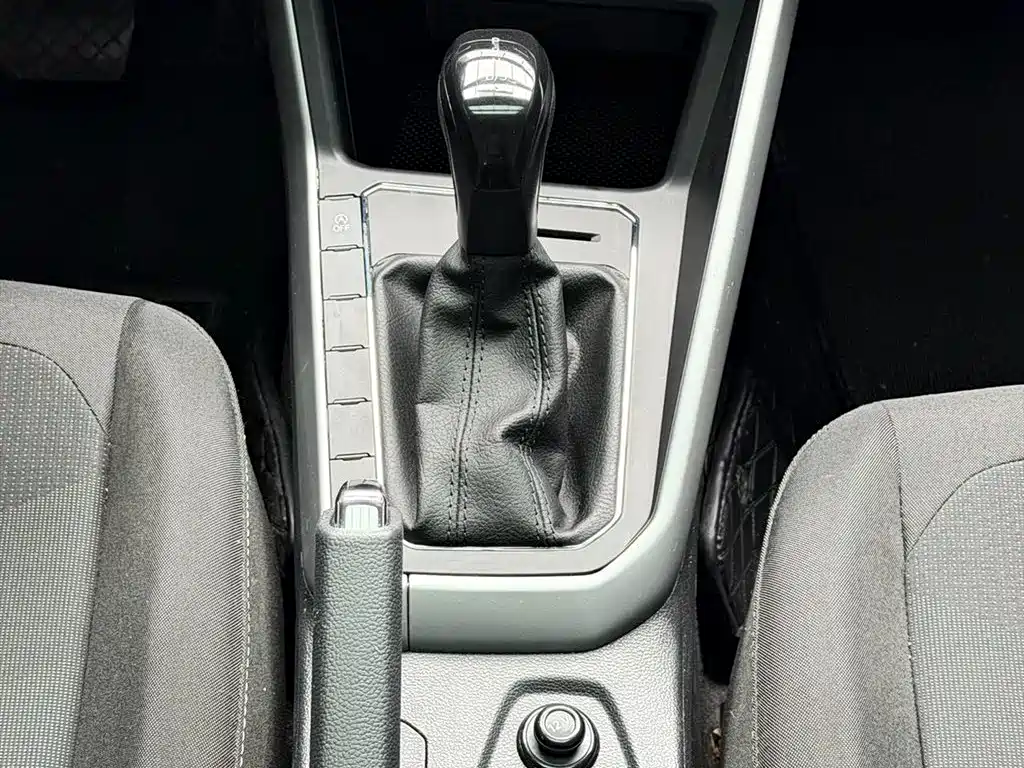 Polo 2023 Plus 1.5L Automatic Panoramic Enjoyment Edition купить на сайте DeffCars