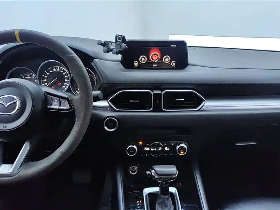 Mazda CX-5 2020 2.5L automatic two-wheel drive smart model купить на сайте DeffCars