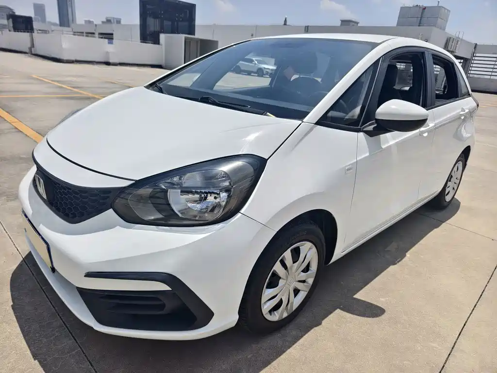 Fit 2023 1.5L CVT trendy version купить на сайте DeffCars