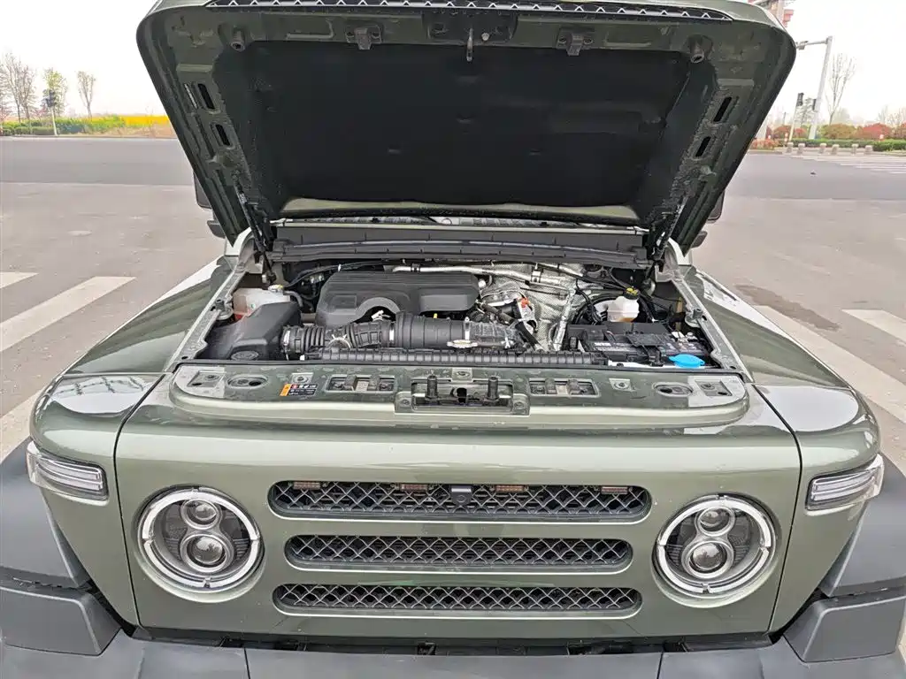 212 T01 2024 2.0T Mechanic купить на сайте DeffCars