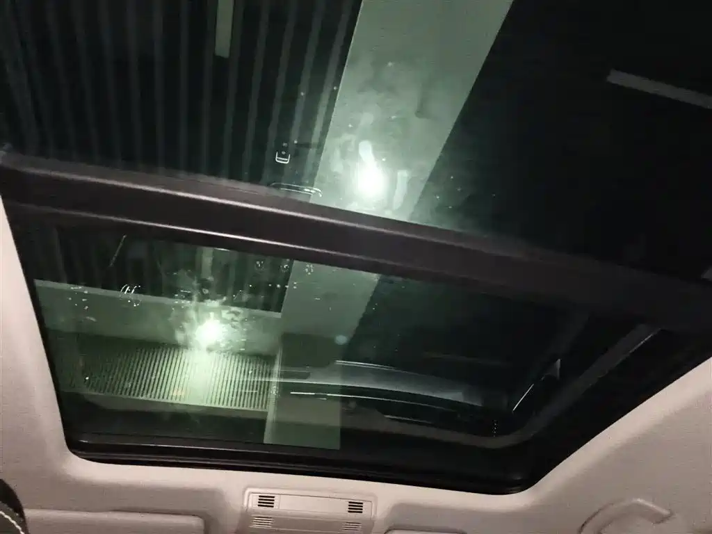 Magotan 2025 model 280TSI DSG comfort model купить на сайте DeffCars