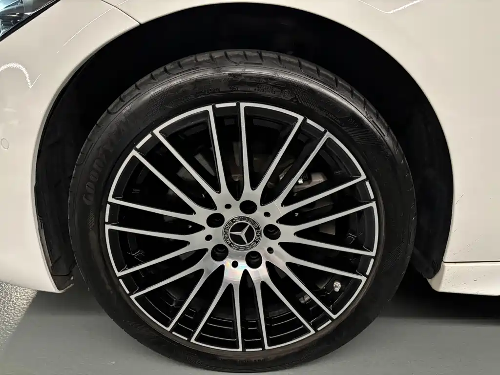 Mercedes-Benz C-Class 2022 C 260 L Sports Edition купить на сайте DeffCars