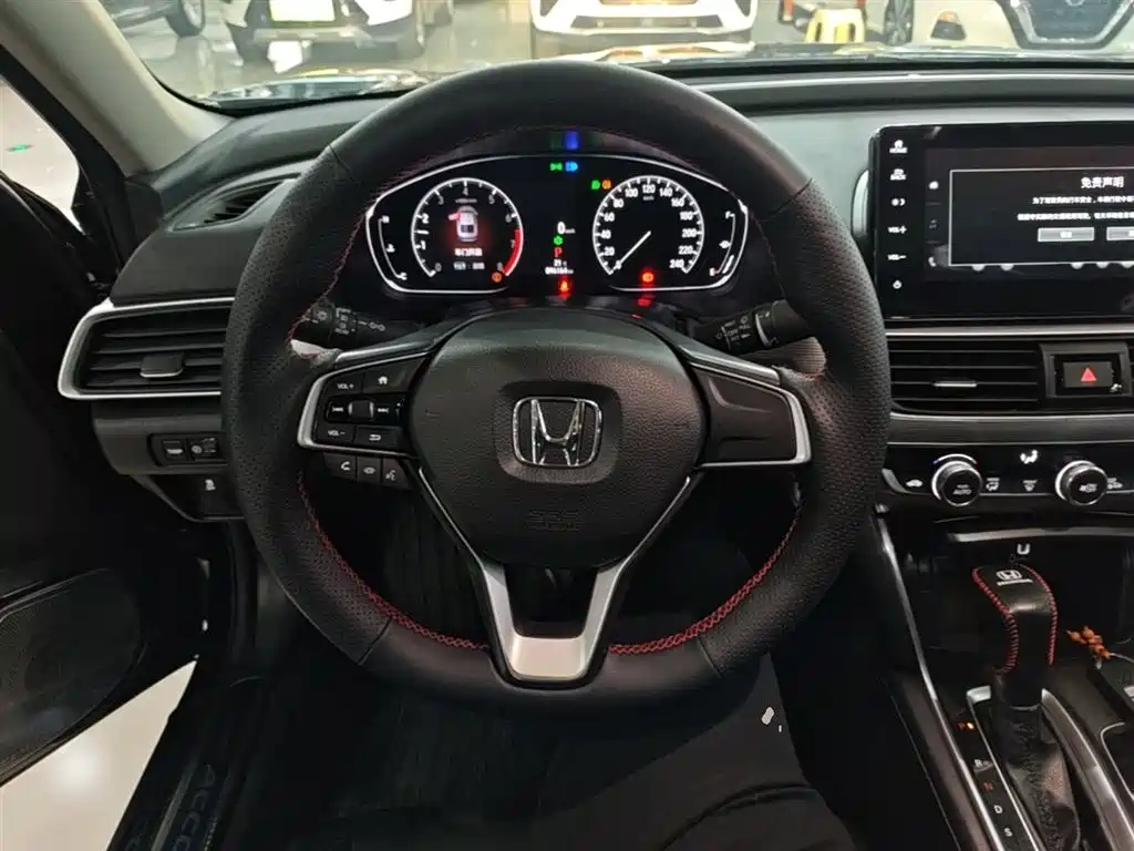 Accord 2022 260TURBO Deluxe Edition купить на сайте DeffCars