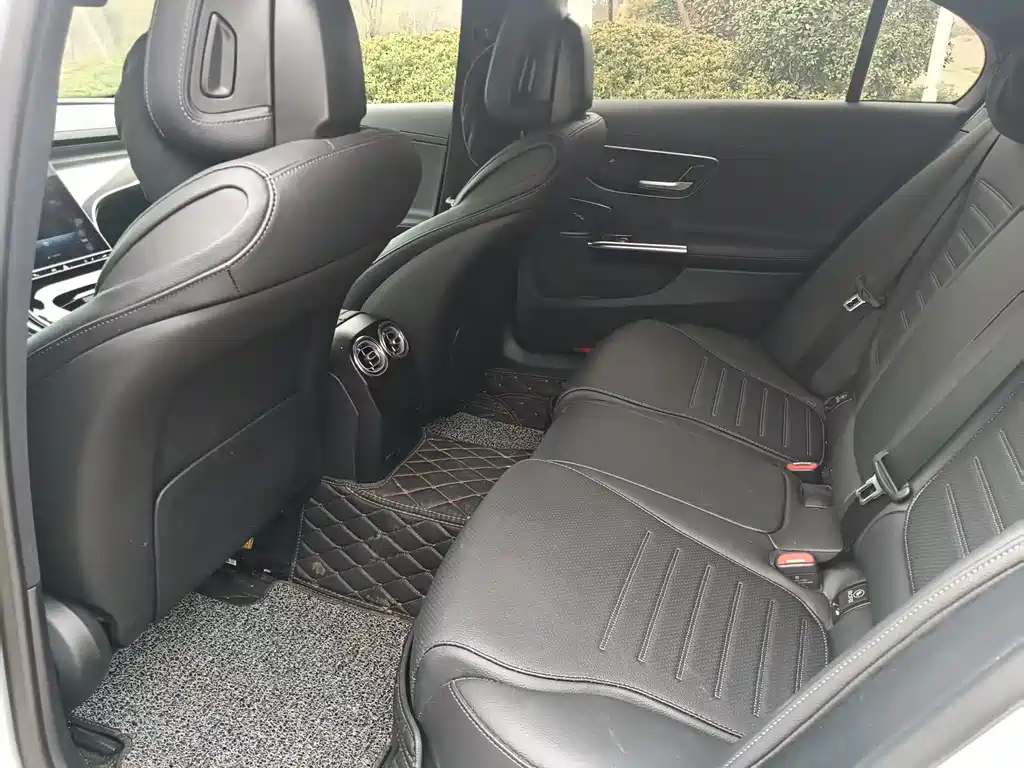 Mercedes-Benz C-Class 2024 facelift C 260 L sports version купить на сайте DeffCars