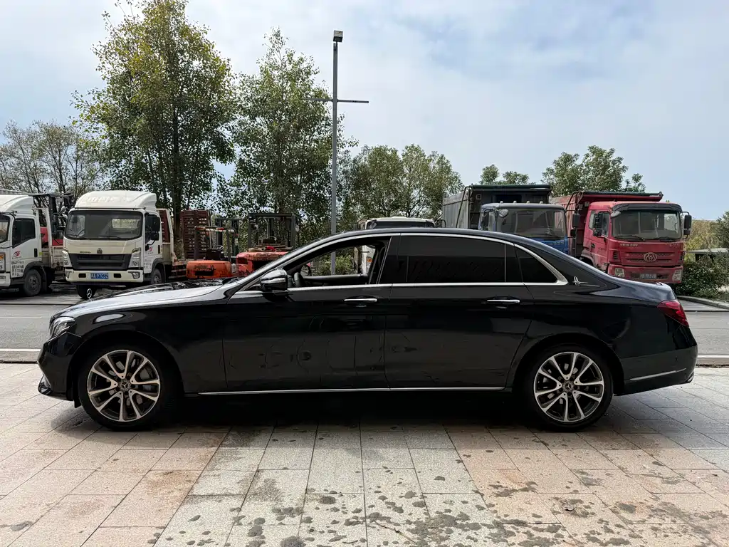 Mercedes-Benz E-Class 2017 E 300 L Luxury Model купить на сайте DeffCars