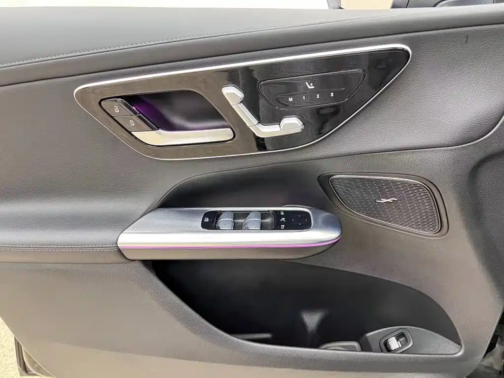 Mercedes-Benz GLC 2023 GLC 300 L 4MATIC Dynamic 5-seater купить на сайте DeffCars