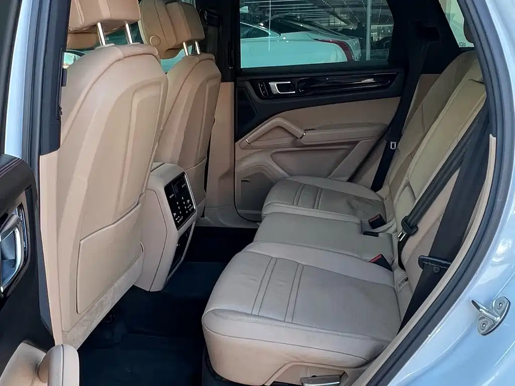 Cayenne 2019 Cayenne 3.0T купить на сайте DeffCars
