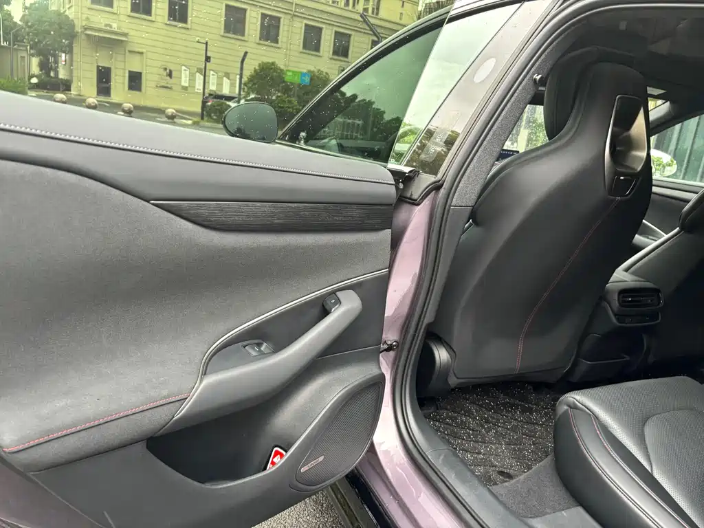 Xiaomi SU7 2024 rear-wheel drive long-range smart driving version купить на сайте DeffCars
