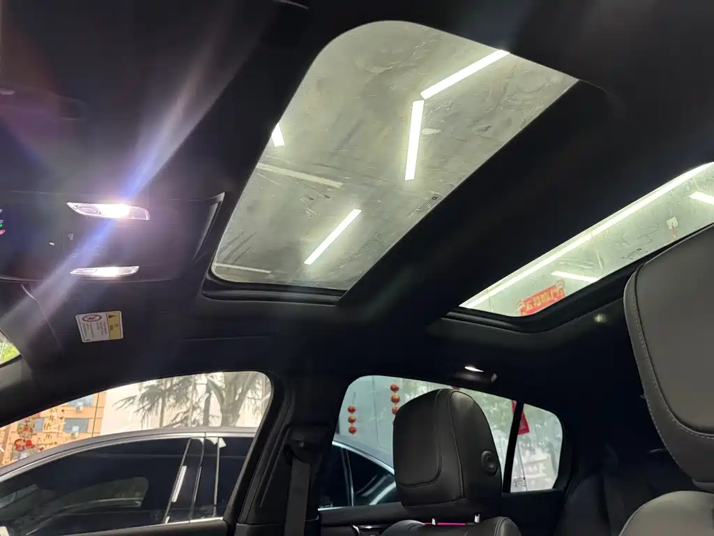 Cadillac CT5 2024 28T luxury model купить на сайте DeffCars