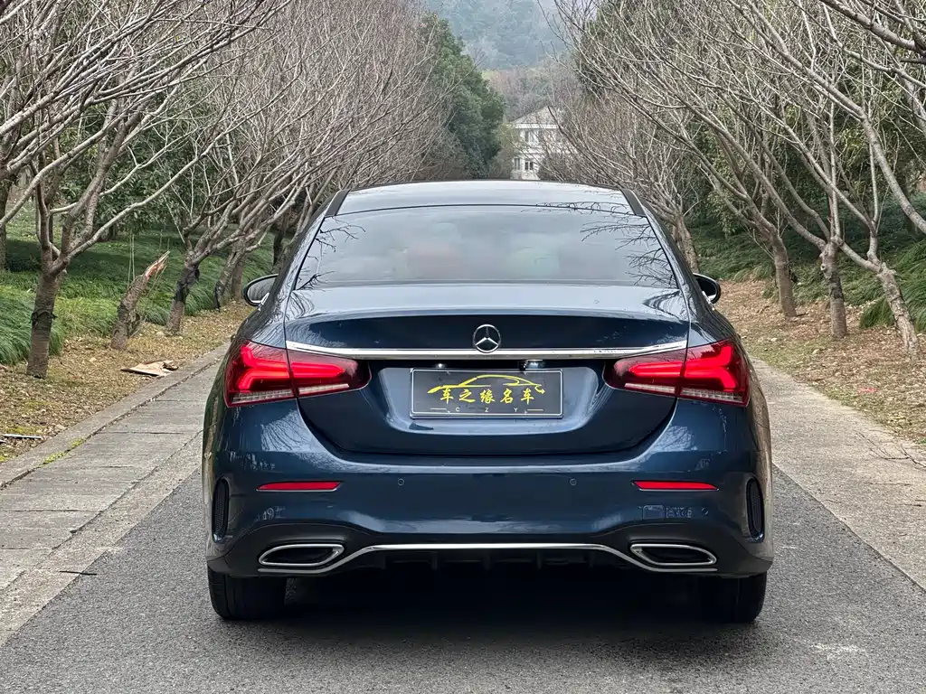 Mercedes-Benz A-Class 2019 A 200 L Sports Sedan купить на сайте DeffCars