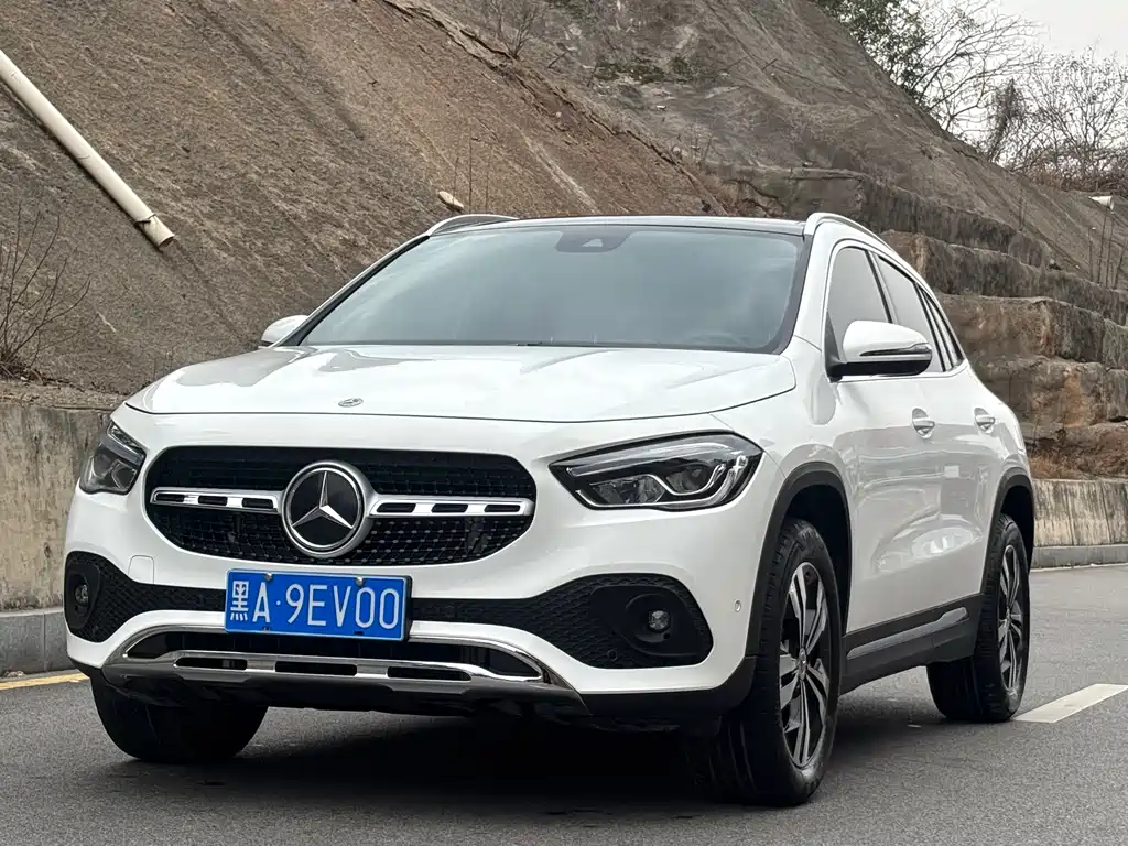 Mercedes GLA 2023 220 4MATIC купить на сайте DeffCars
